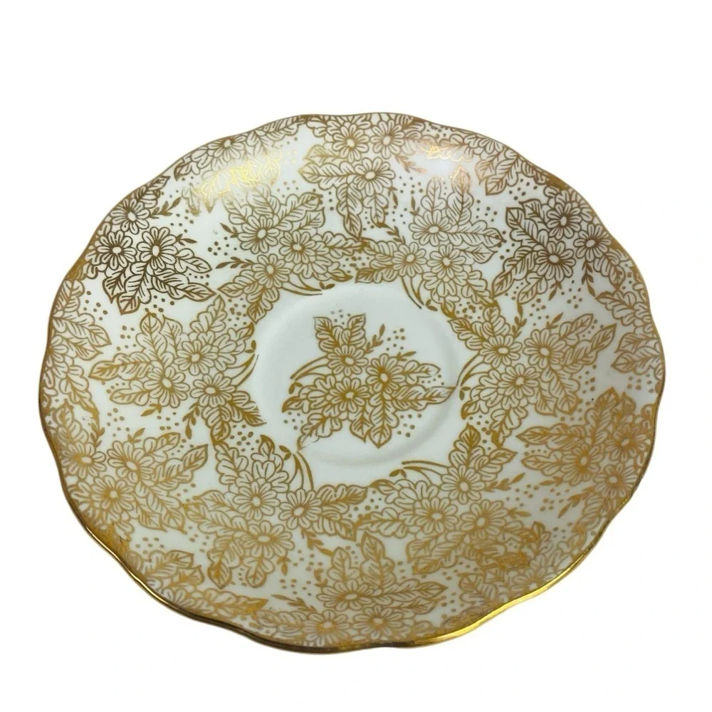 Colclough Bone China Gold Floral Chintz Scalloped Rim Teacup And Saucer